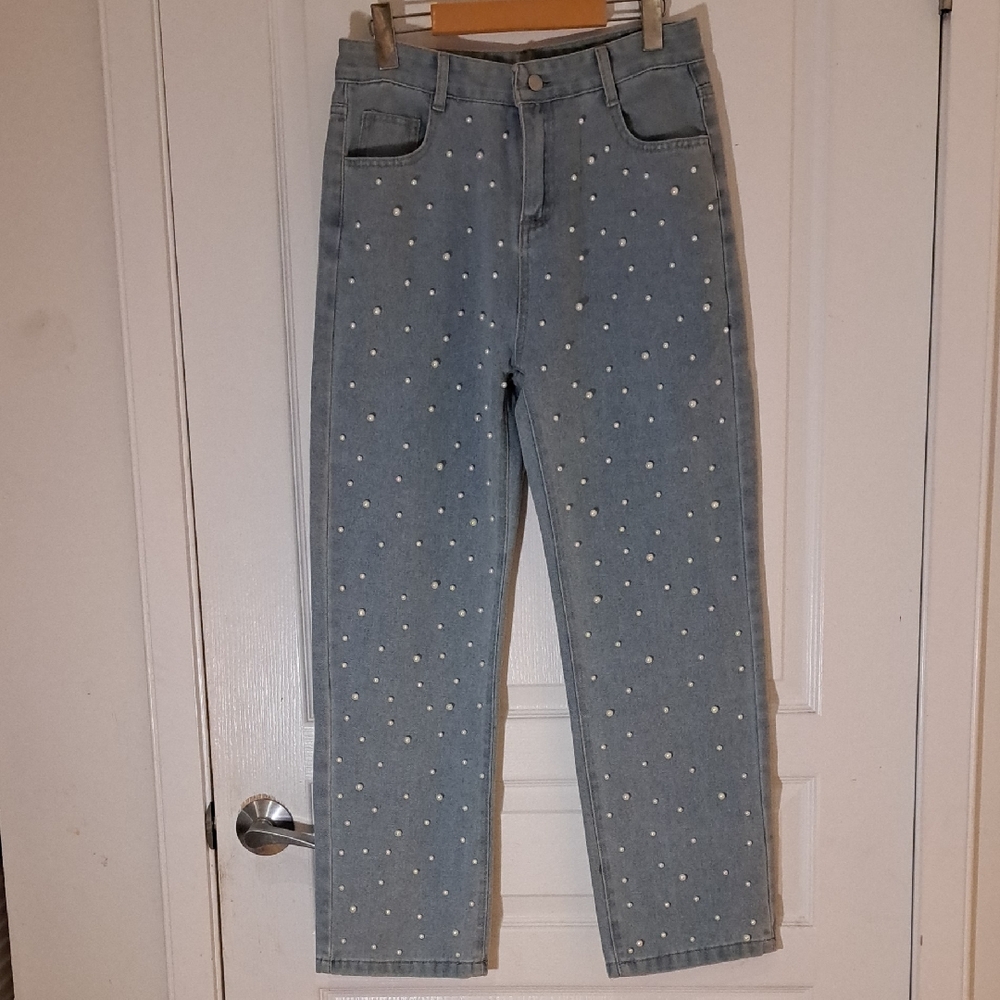 129 - Stylish Blue Straight Leg Jeans with Pearl Details